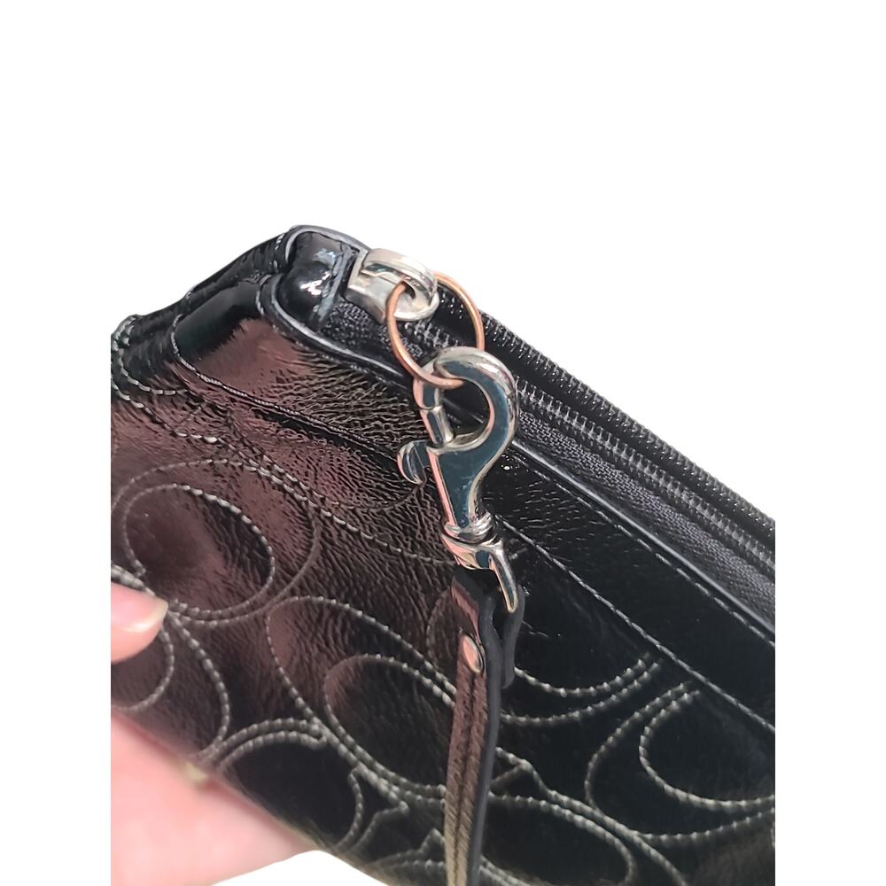 Coach Gallery Embossed Patent Leather Tote Black Large F19818 Wristlet Included - Picture 9 of 9